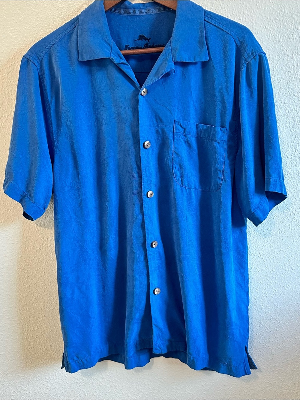 Tommy Bahama silk shirt men’s medium